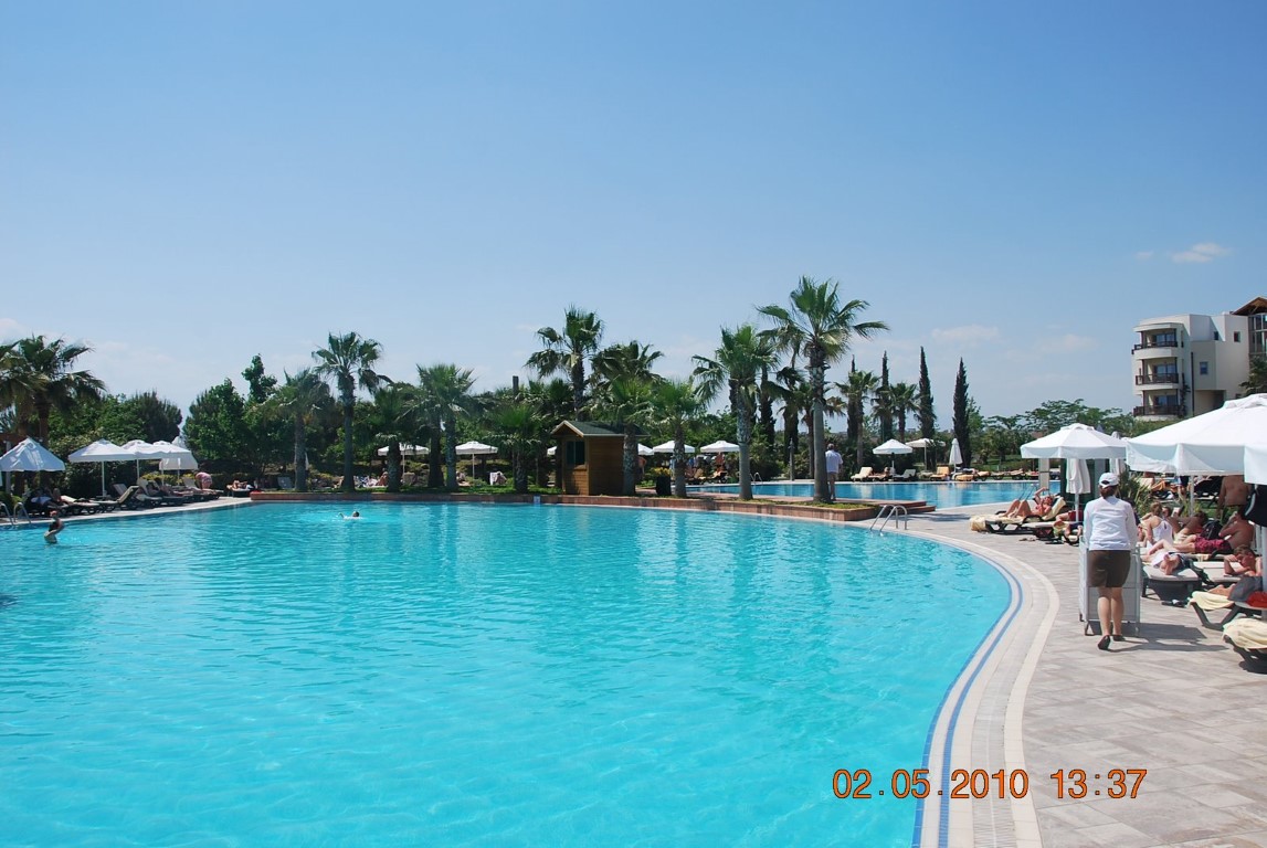 imagini hotel BARUT LARA